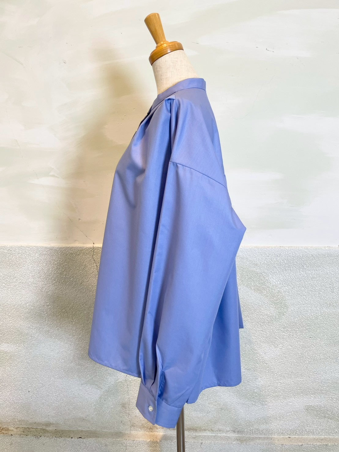 【お手入れ楽々！洗濯機洗い◎】【botanical】バックタックデザインブラウス