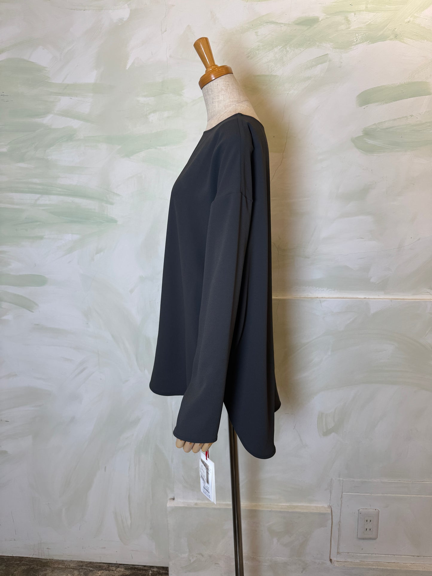 【Dignite collier】ジョーゼット長袖ブラウス