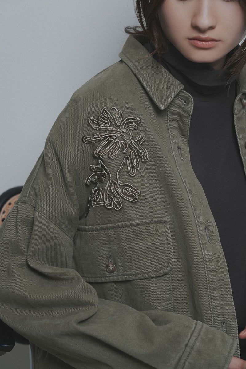 【予約商品】CYAN tokyo/刺繍オーバーシャツブルゾン