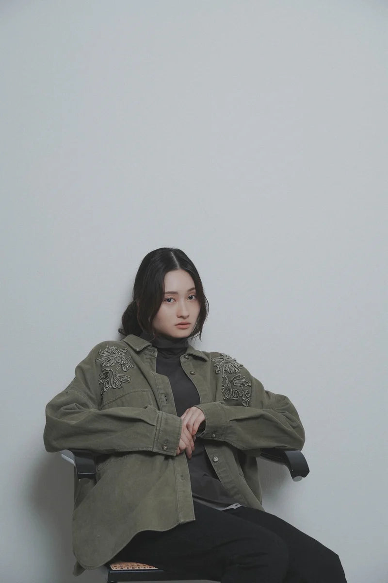 【予約商品】CYAN tokyo/刺繍オーバーシャツブルゾン