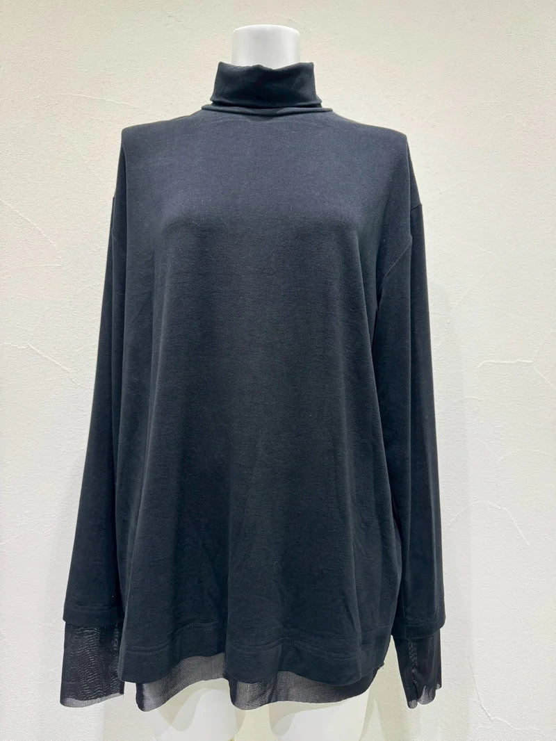 【予約商品】CYAN tokyo/スリットタートルウォームトップス
