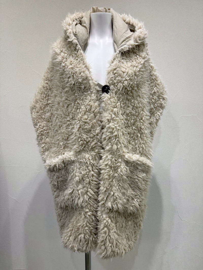 【予約商品】CYAN tokyo/シャギーボアフーディストール