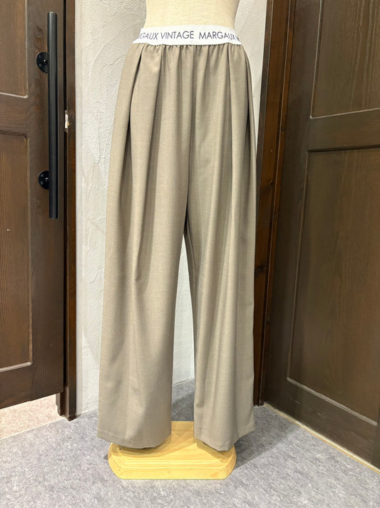 【MARGAUX VINTAGE】ロゴウエストタックパンツ