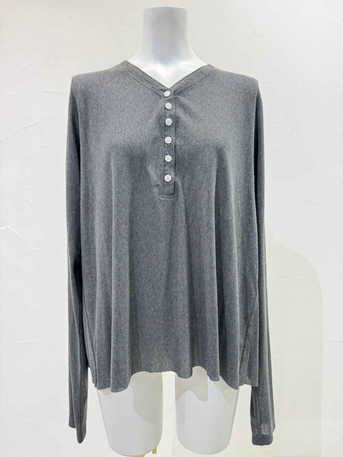 【予約商品】CYAN TOKYO バックギャザーチュールヘンリー