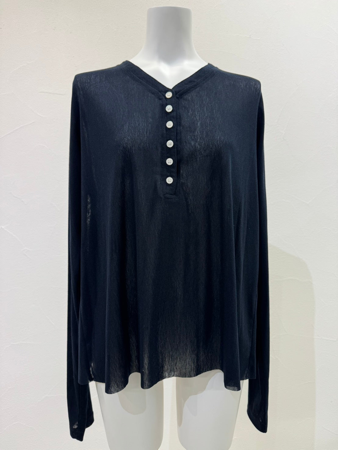 【予約商品】CYAN TOKYO バックギャザーチュールヘンリー