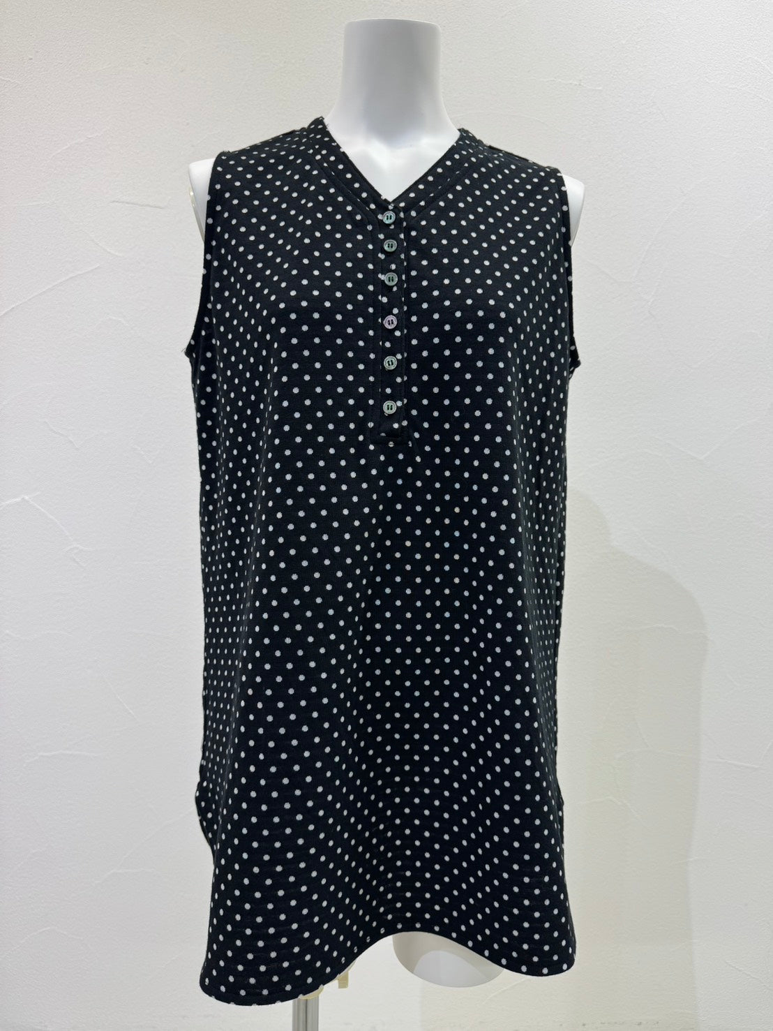 【予約商品】CYAN TOKYO ノースリドットVヘンリー