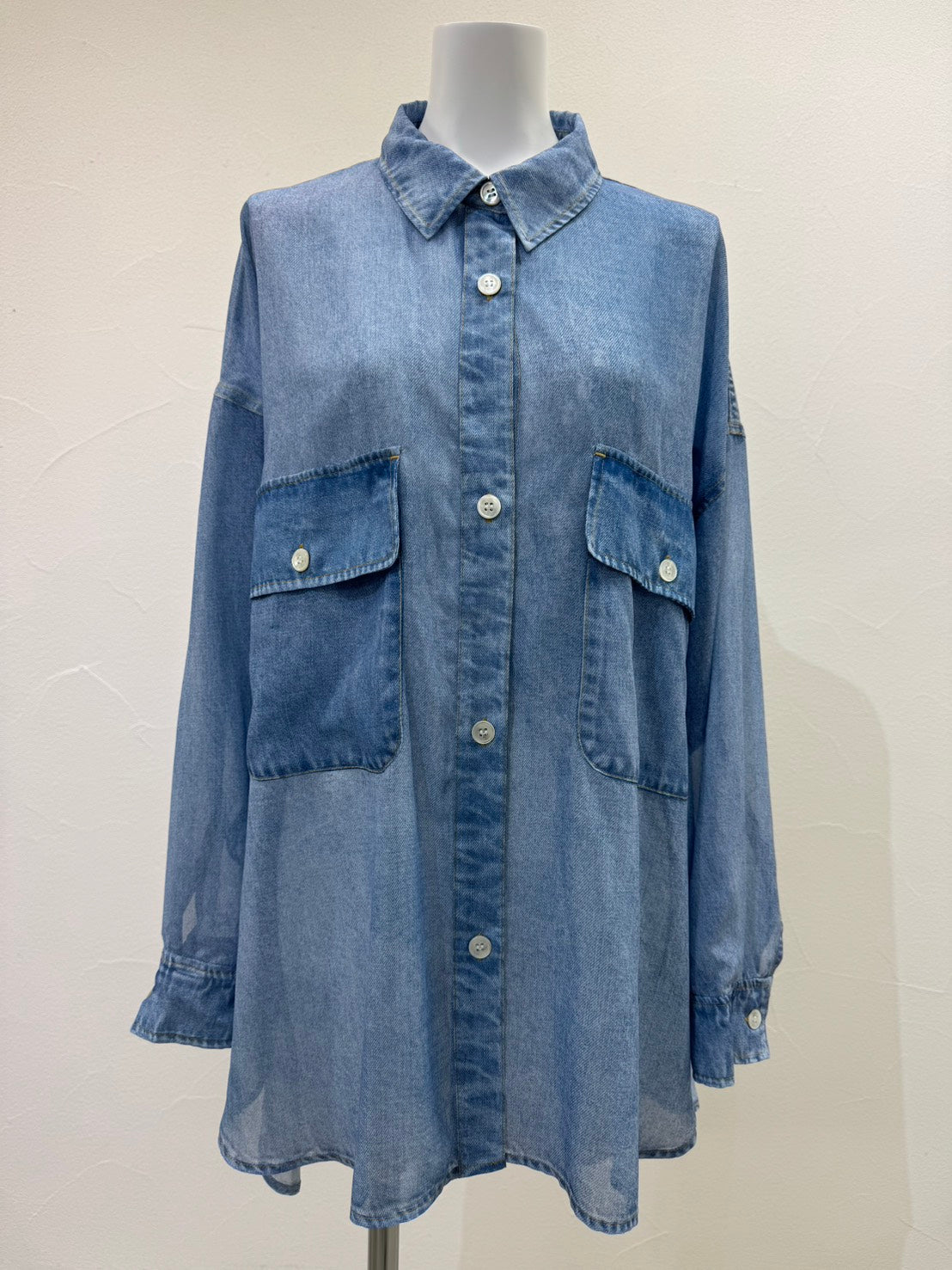 【予約商品】CYAN TOKYO デニム転写シフォンシャツ