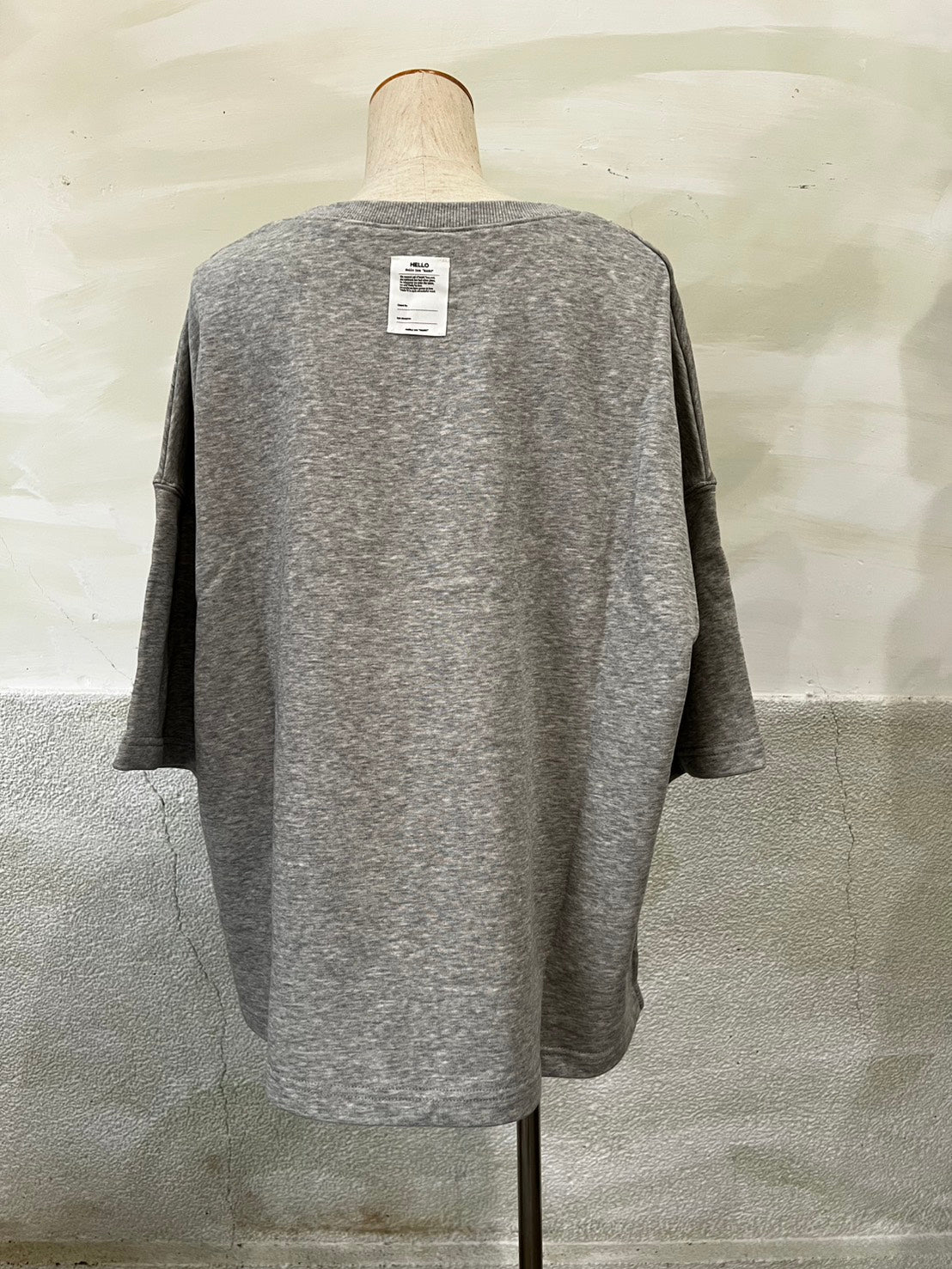 【Hello,I am "MARC"】スウェットトップス