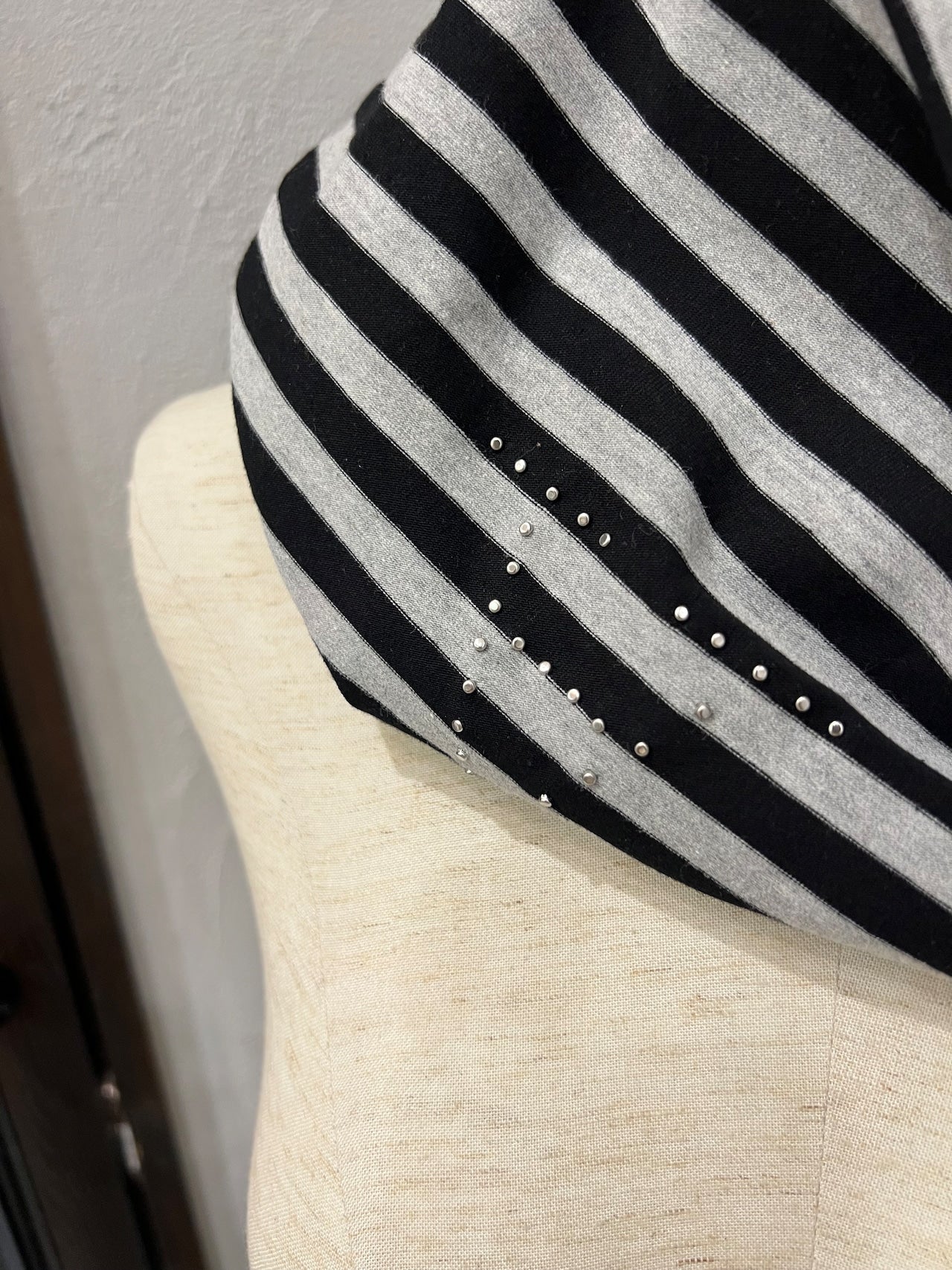 【MICALLE MICALLE】PARIS PEARL BORDER T-SHIRT