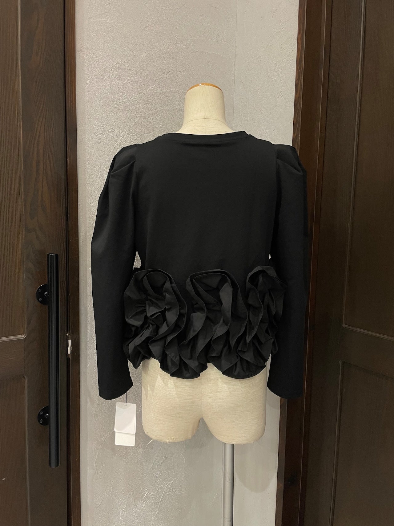 【PICCIN PERLA】裾フリルプルオーバー